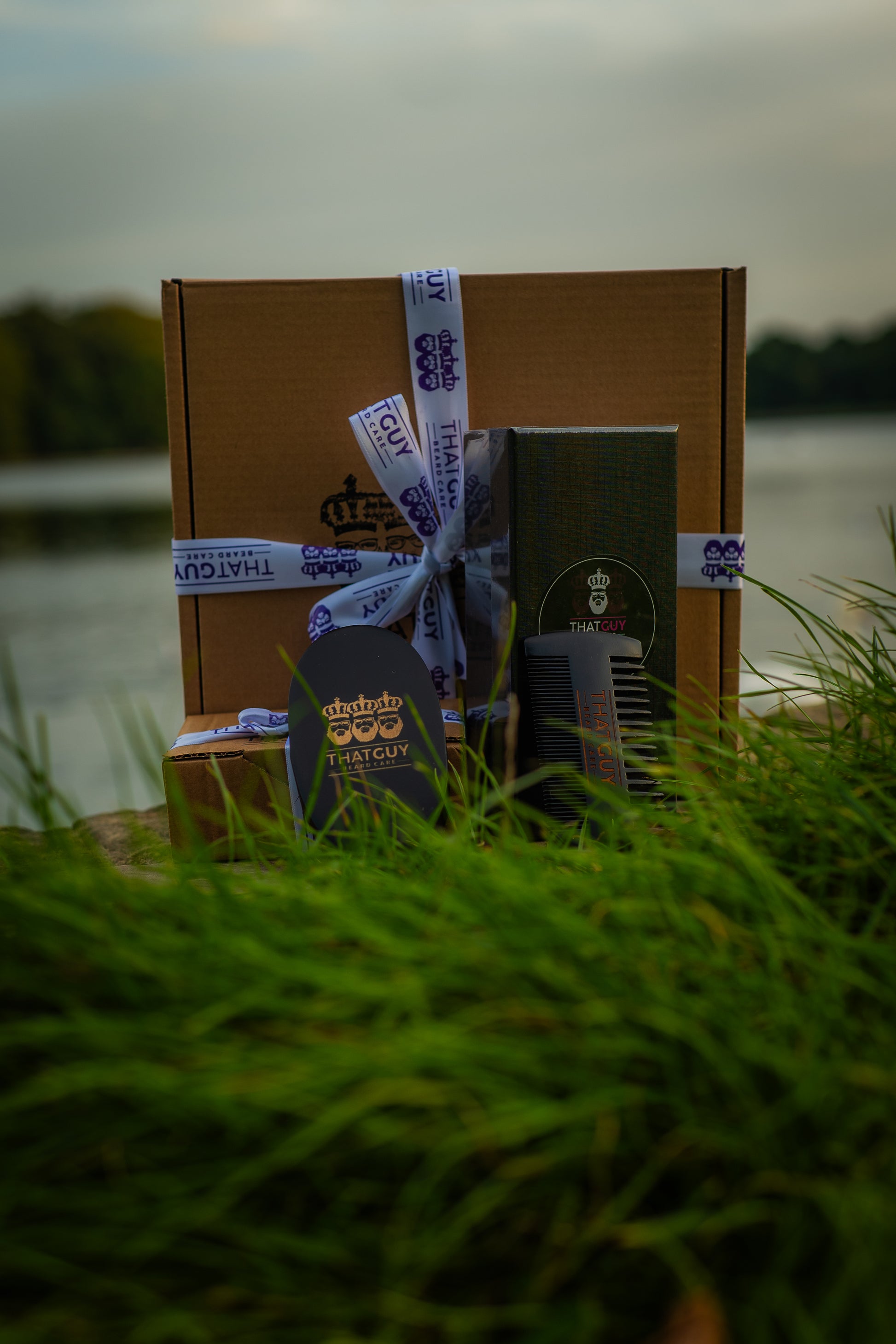 Giftset with Beard Oil, balm, comb and brush